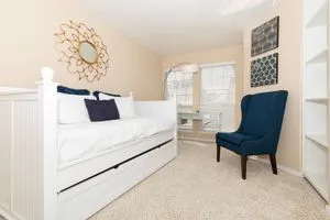 Plano Park Townhomes - Photo 15 of 53